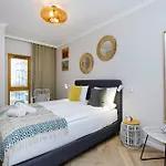 Center - Amber Sky By Apartmore Ξενοδοχείο με διαμερίσματα 4*