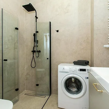 Center - Amber Sky By Apartmore 4* Gdansk