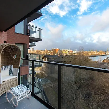 Center - Amber Sky By Apartmore 4*