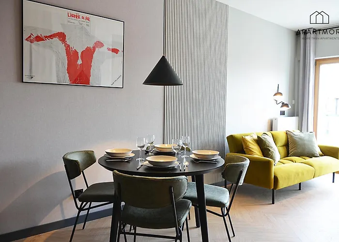 Center - Amber Sky By Apartmore アパートホテル 4*