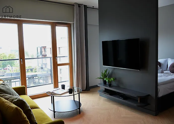 Center - Amber Sky By Apartmore