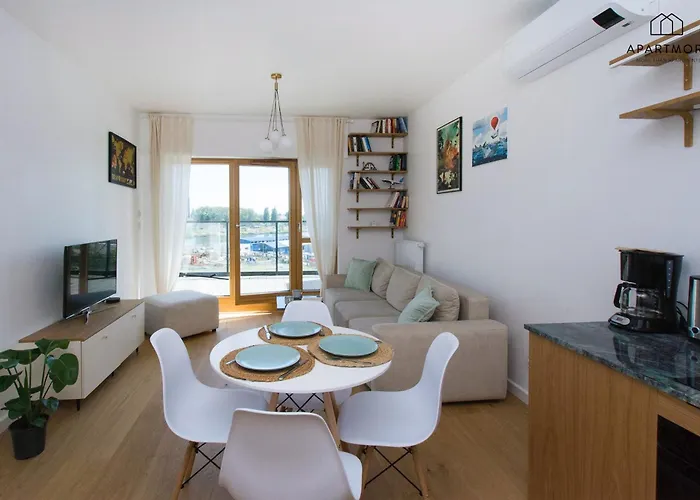 Lägenhetshotell Center - Amber Sky By Apartmore 4*