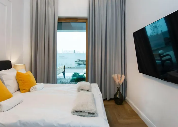 Center - Amber Sky By Apartmore Lägenhetshotell 4*