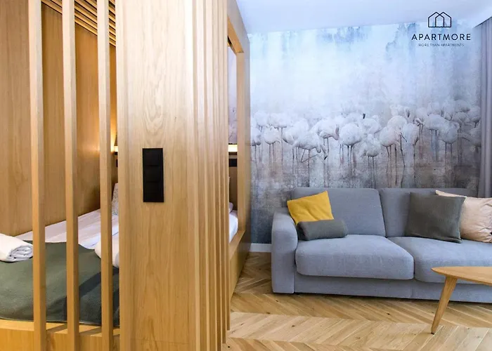 Center - Amber Sky By Apartmore